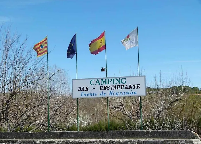 & Fuente De Regrustan Graus