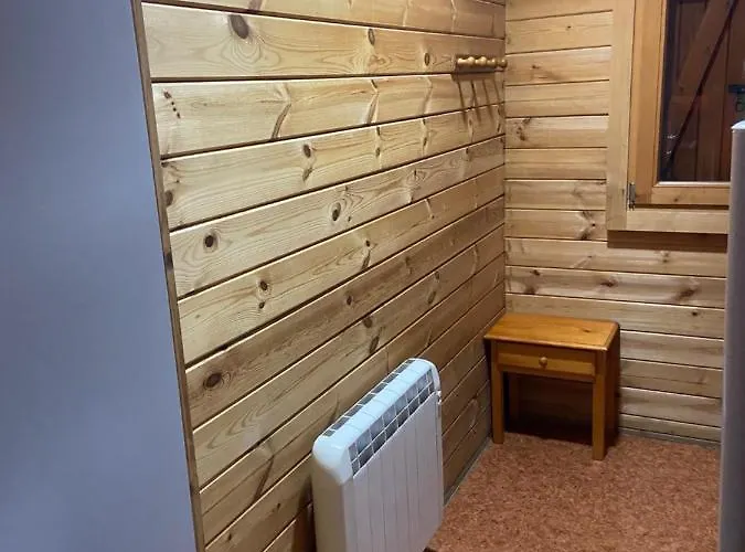 & Fuente De Regrustan Campeggio