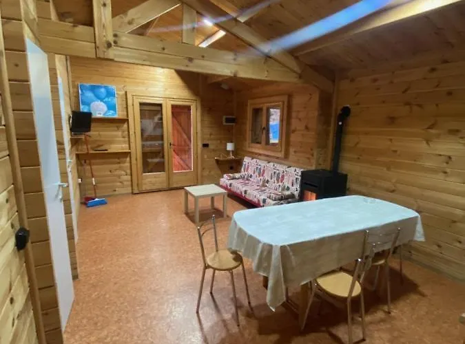 Campeggio & Fuente De Regrustan *